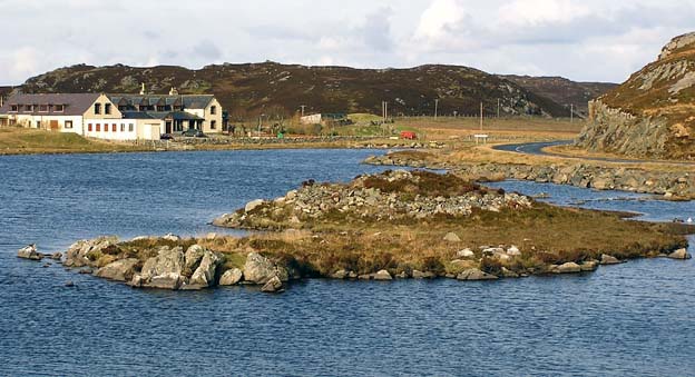 dun in loch near Carloway hotel